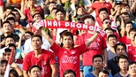 CĐV Hải Phòng bất mãn với trọng tài